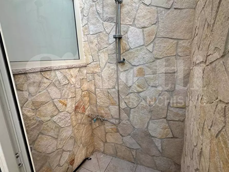 Immagine 45 di Villa in vendita  in Via Lisbona a Carovigno