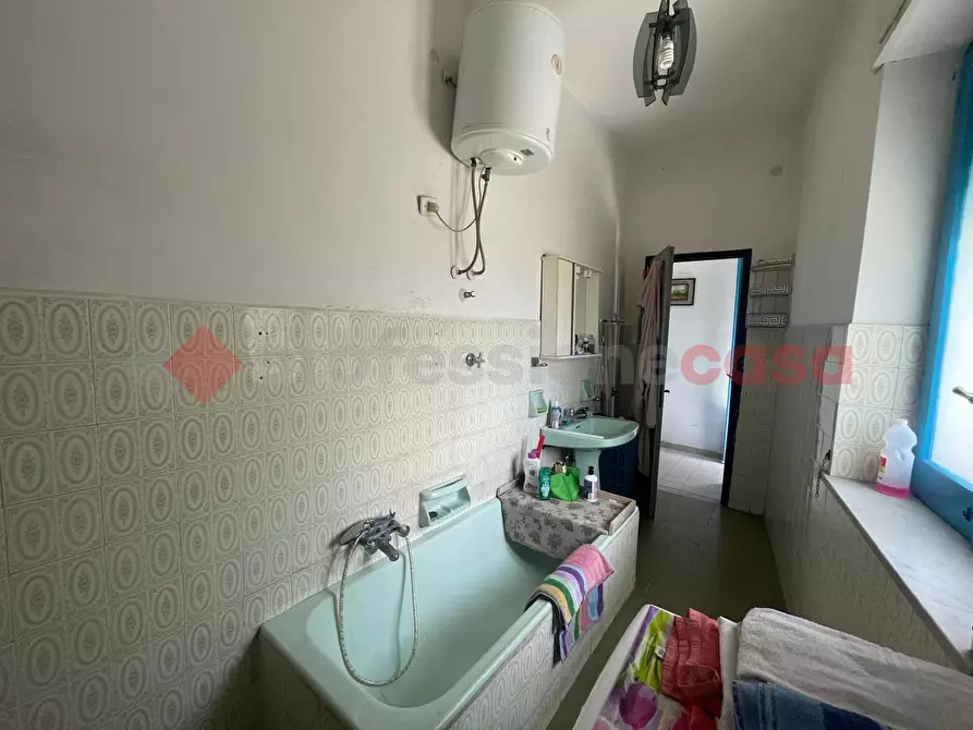 Immagine 21 di Appartamento in vendita  in Via Domiziana a Mondragone