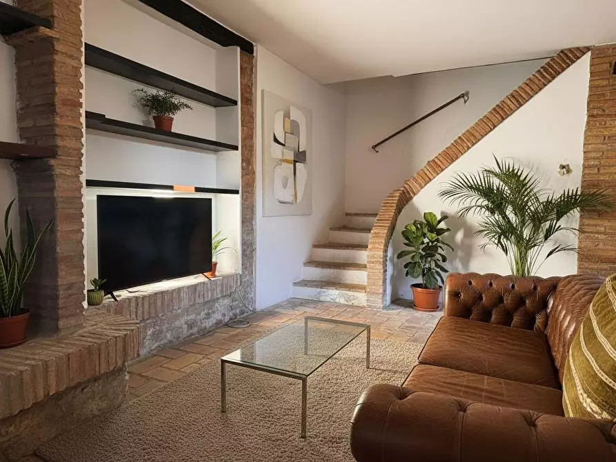 Immagine 2 di Rustico / casale in vendita  in Via del mattatoio, 0 a Camerano