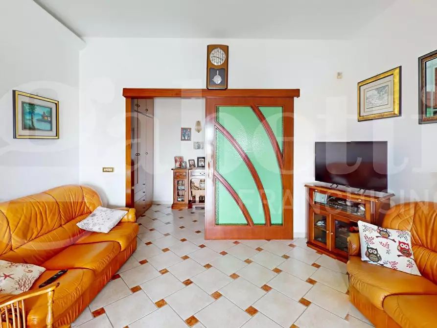 Immagine 24 di Villa in vendita  in Via Castelbarco, 67a a Roma