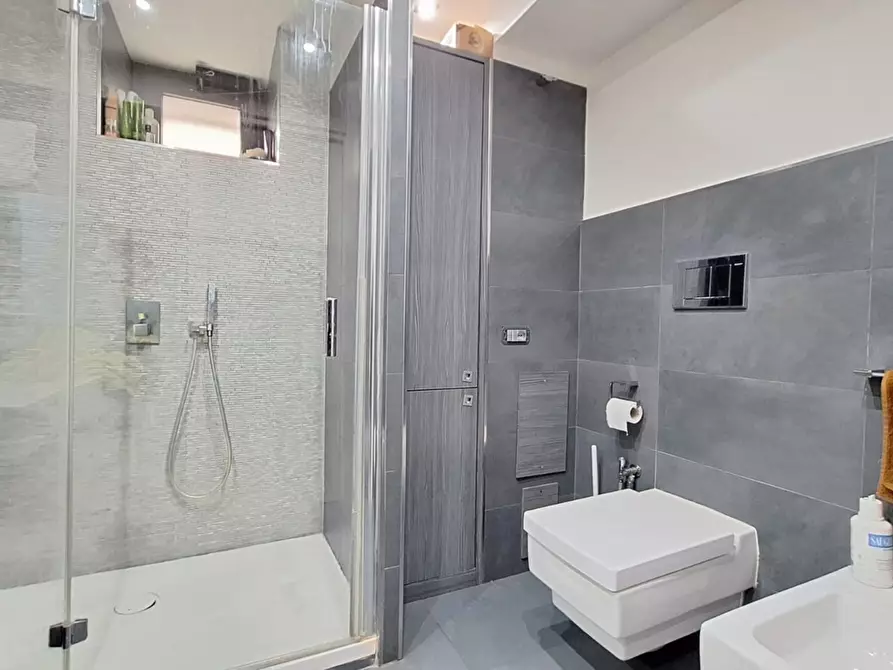 Immagine 15 di Appartamento in vendita  in Via Bartolomeo Chioccarelli a Napoli