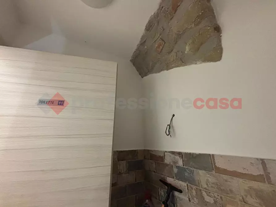 Immagine 18 di Negozio in vendita  in Via moele tosi, 2 a Paliano