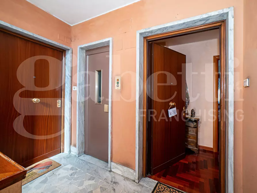 Immagine 6 di Appartamento in vendita  in Via Giovanni Pittaluga, 28 a Roma