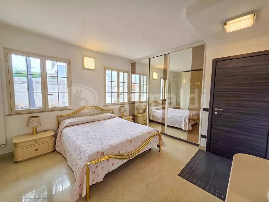 Immagine 9 di Villa in vendita  in Via C. di Lorenzo Borgia a Noto