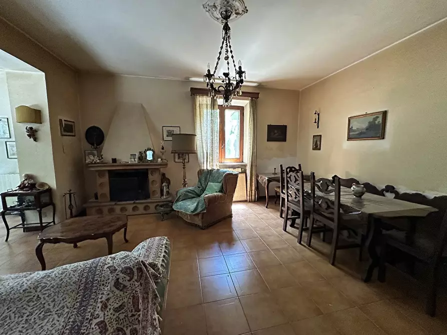 Immagine 15 di Appartamento in vendita  in Via SCOPETONI, 00 a Manziana