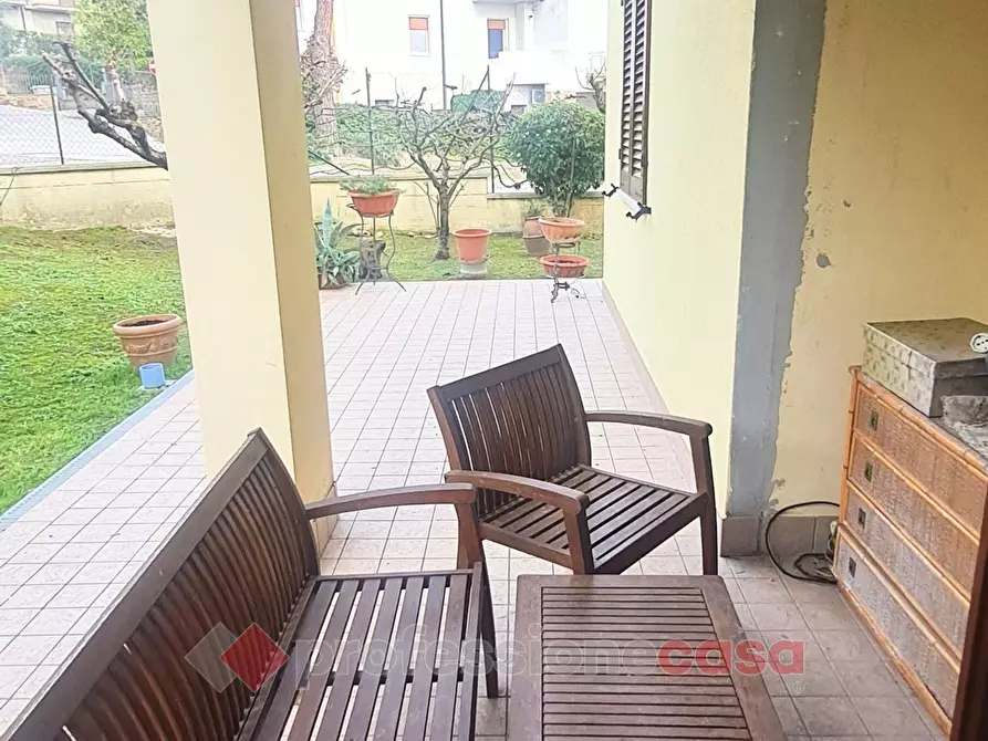 Immagine 8 di Appartamento in vendita  in Strada dei Palazzi a Torgiano
