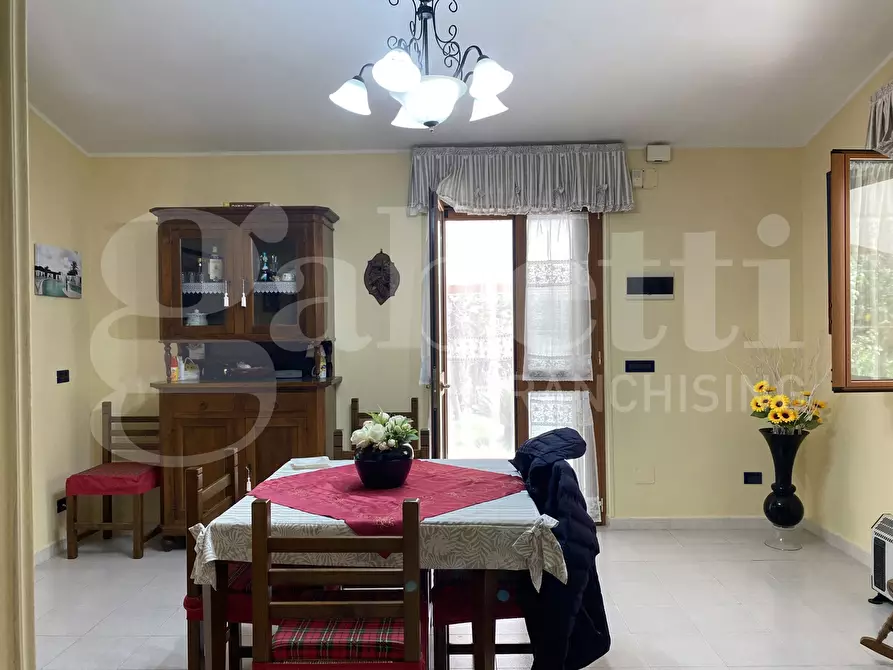 Immagine 13 di Villetta a schiera in vendita  in Via riconciliazione dei Cristiani, nc a Cassano Delle Murge