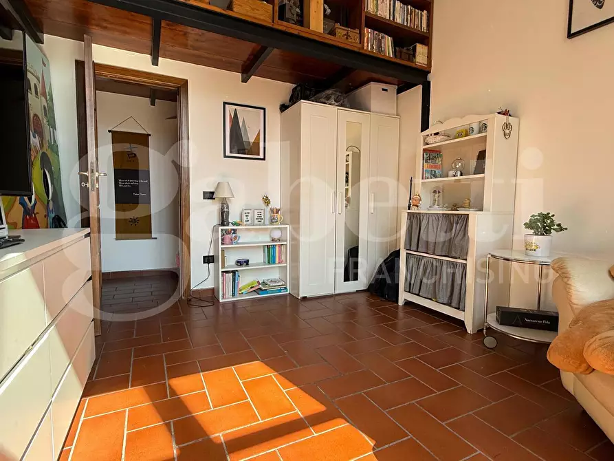 Immagine 19 di Appartamento in vendita  in Via Girolamo Santa Croce, 15 a Napoli