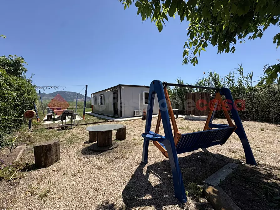 Immagine 3 di Casa indipendente in vendita  in Strada LUNGOCANALE, 1 a Terracina