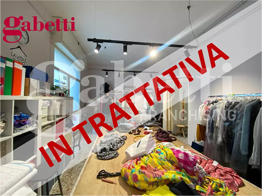 Immagine 1 di Negozio in vendita  in Via del Forte Boccea, 107-107A a Roma