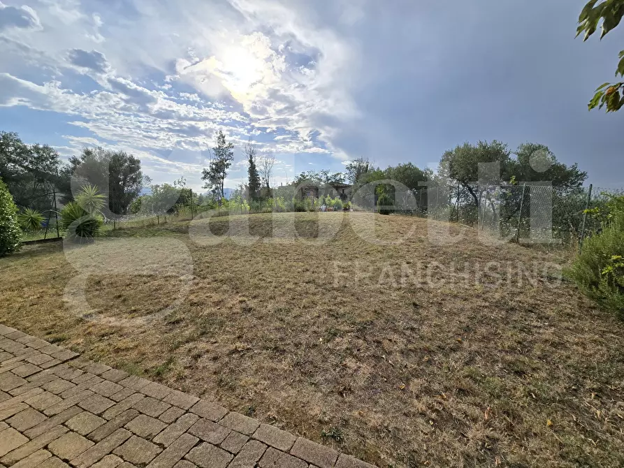 Immagine 29 di Villa in vendita  in Via SP13, snc a Sant'omero