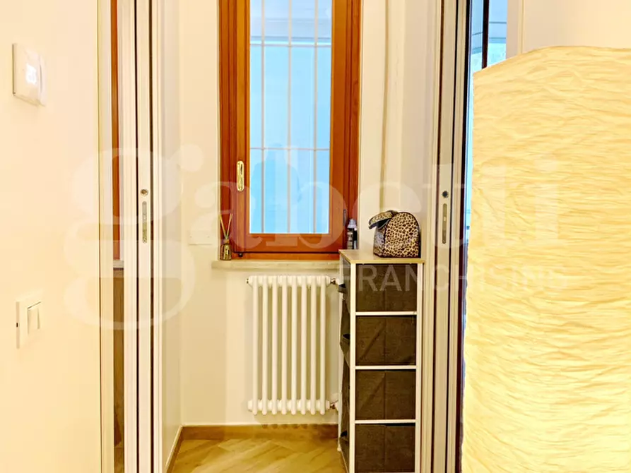 Immagine 12 di Appartamento in vendita  in Via veneto a Palermo