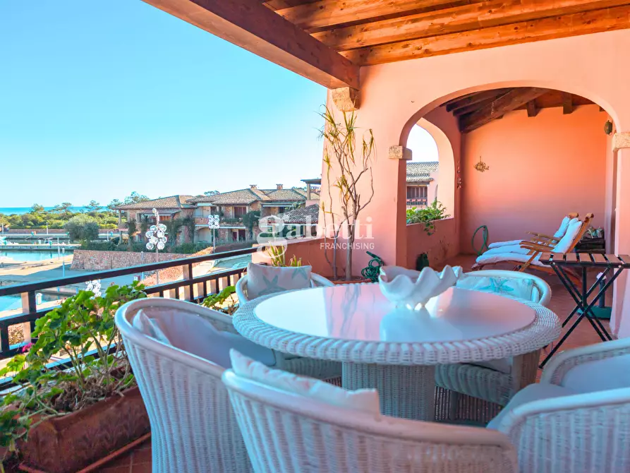 Immagine 1 di Appartamento in vendita  in Via Puntaldia, snc a San Teodoro