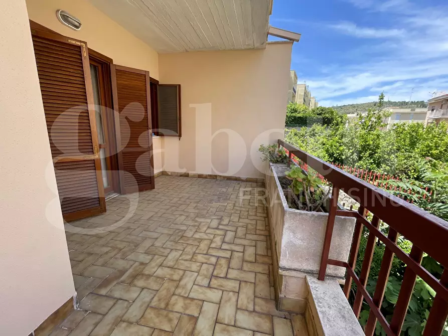 Immagine 31 di Casa trifamiliare in vendita  in Via Calegna, 51 a Gaeta