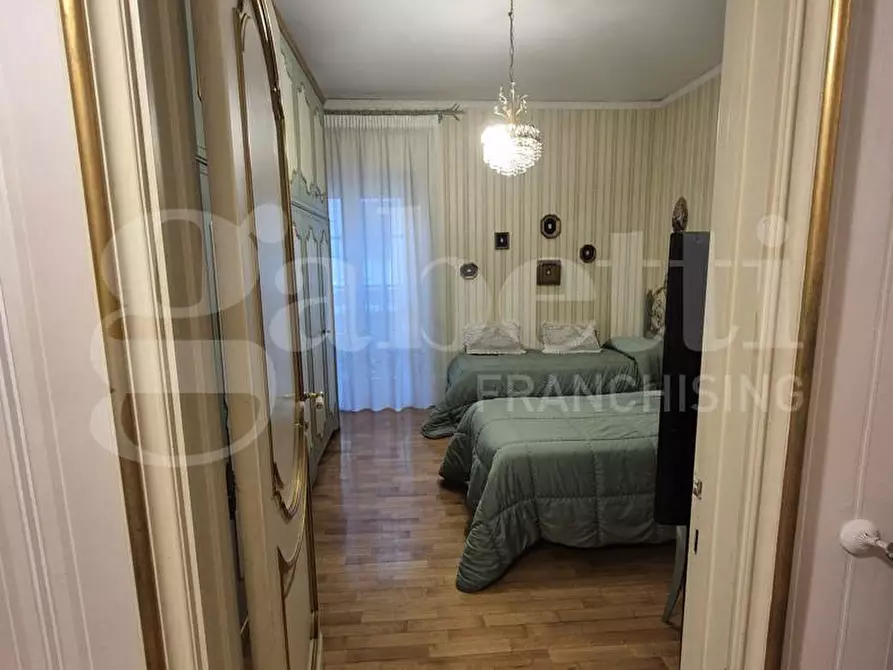 Immagine 38 di Casa indipendente in vendita  in Via Luigi Iacono, 7 a Torre Annunziata