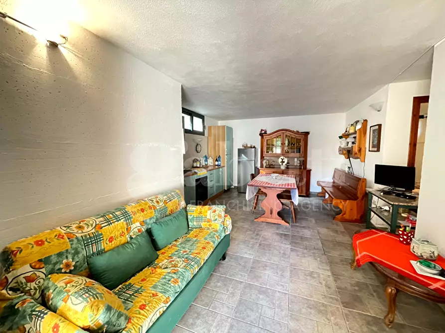 Immagine 29 di Villetta a schiera in vendita  in Via Dora Baltea, 10 a Budoni