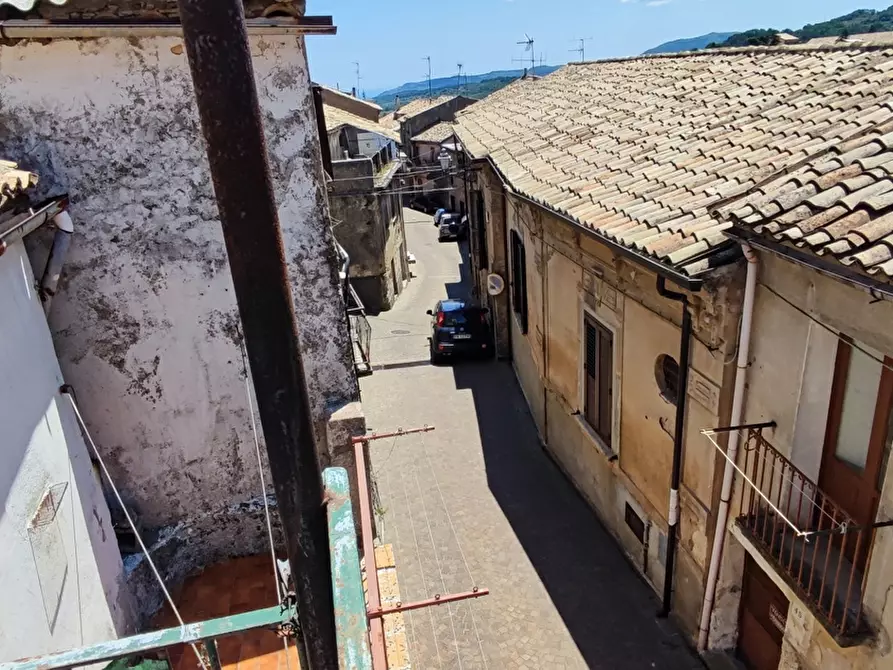 Immagine 40 di Appartamento in vendita  in Via FONTANA, 54/56 a Girifalco