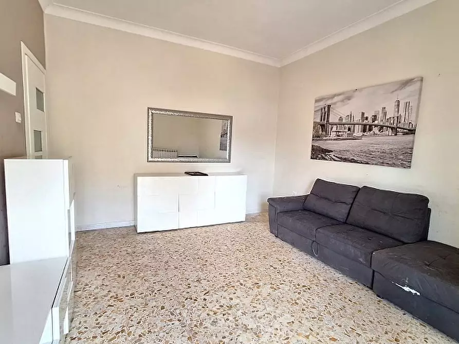 Immagine 8 di Appartamento in vendita  in Via Roma a Melito Di Napoli