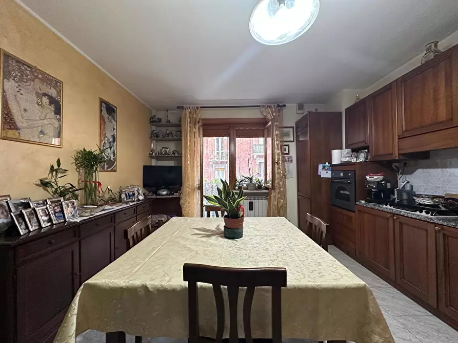 Immagine 9 di Appartamento in vendita  in Via Wuillermin a Torino