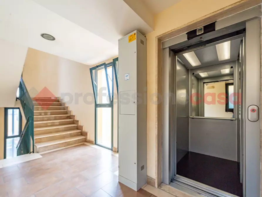 Immagine 18 di Appartamento in vendita  in Via delle Passiflore, 19 a Roma