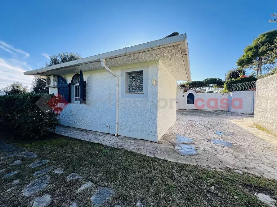 Immagine 43 di Villa in vendita  in Via TERRACINA, 50 a San Felice Circeo