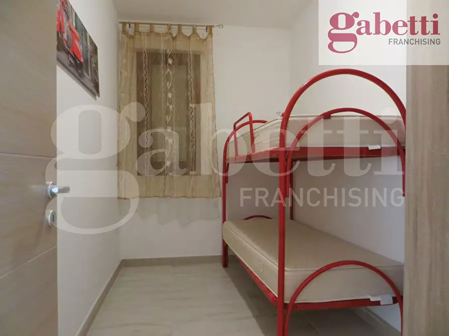 Immagine 4 di Appartamento in vendita  in Via Vittorio Veneto, 15 a Giurdignano