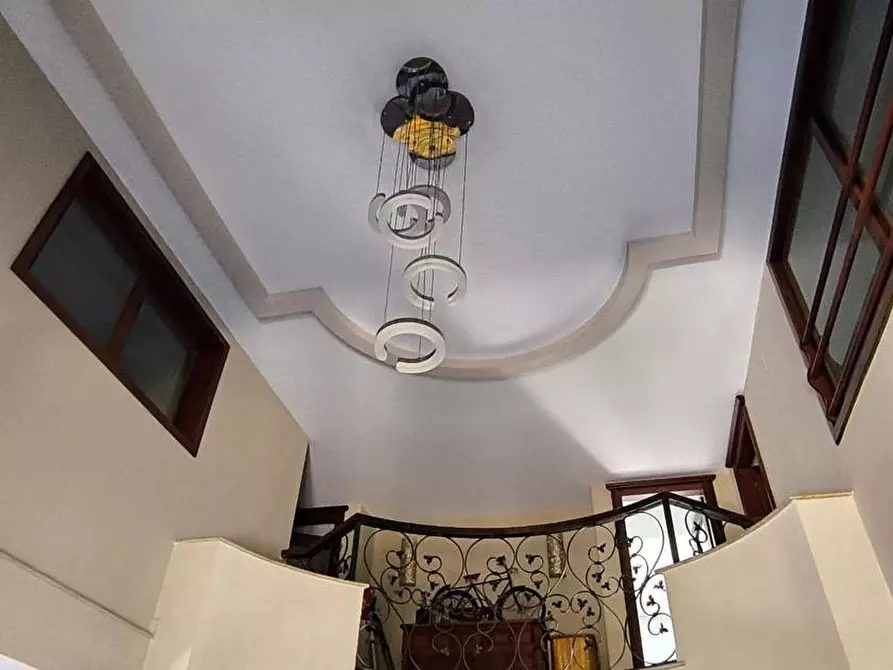 Immagine 33 di Appartamento in vendita  in Via Foria a Napoli