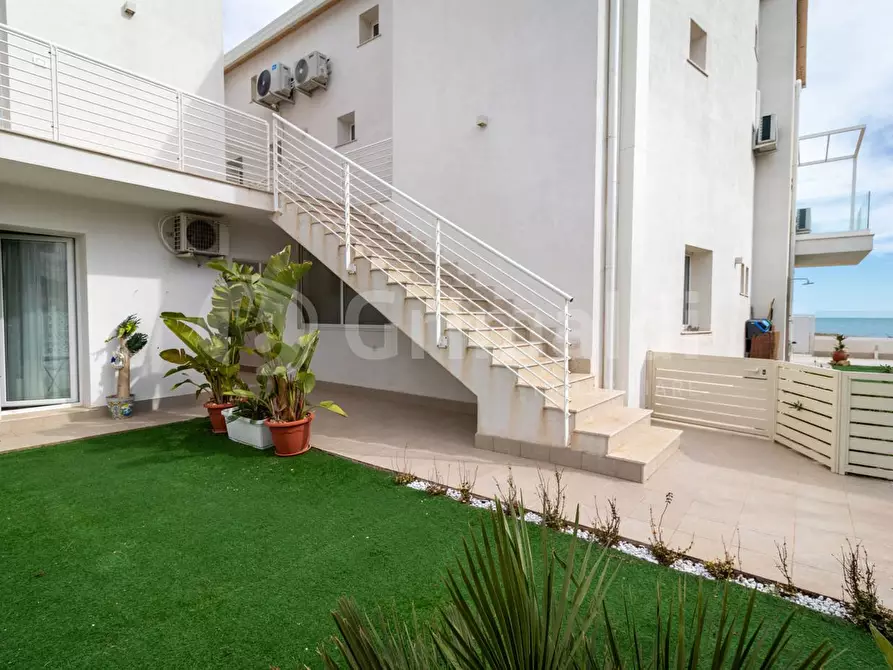 Immagine 5 di Appartamento in vendita  in Viale sicilia(calabernardo) a Noto