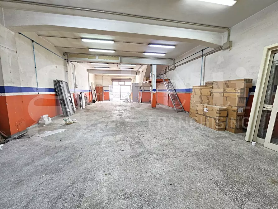 Immagine 3 di Laboratorio in vendita  in Viale San Bernardino a San Severo