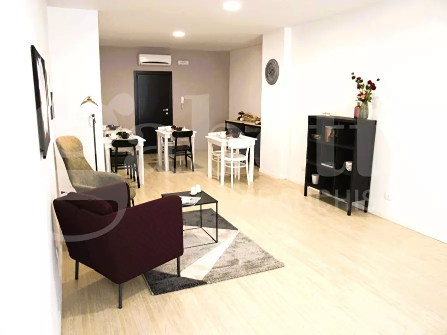 Immagine 4 di Casa indipendente in vendita  in Corso Italia, snc a Ragusa