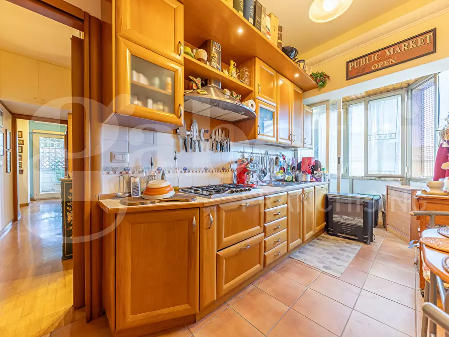 Immagine 37 di Attico in vendita  in Via Pietro Maffi, 144 a Roma