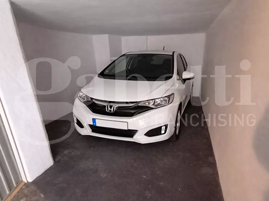 Immagine 11 di Box auto in vendita  in Via SOTTOMARINA - VIALE MEDITERRANEO, 00 a Chioggia