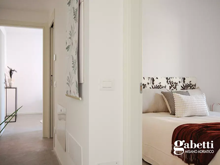 Immagine 8 di Appartamento in vendita  in Viale Tassoni, 22 a Riccione