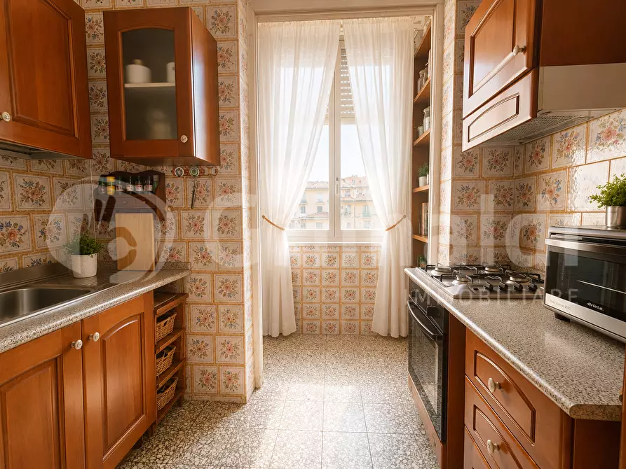 Immagine 5 di Appartamento in vendita  in Viale guglielmo marconi, 1b a Livorno