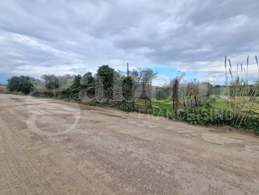 Immagine 1 di Terreno residenziale in vendita  in Via ss131, snc a Sestu