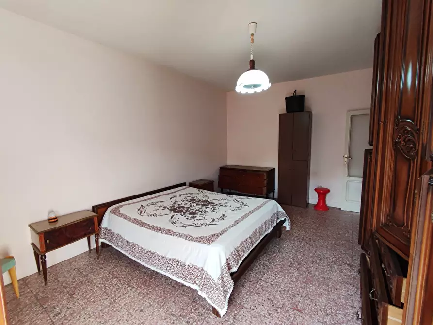 Immagine 9 di Appartamento in vendita  in Via Milano, 78/80 a Girifalco