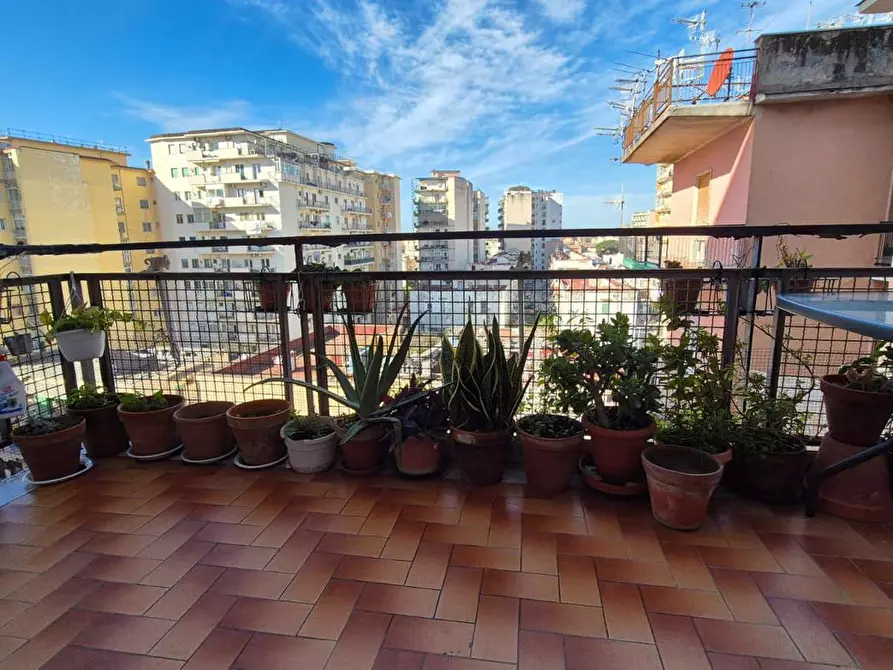 Immagine 37 di Appartamento in vendita  in Piazza Enrico De Nicola, 5 a Torre Annunziata