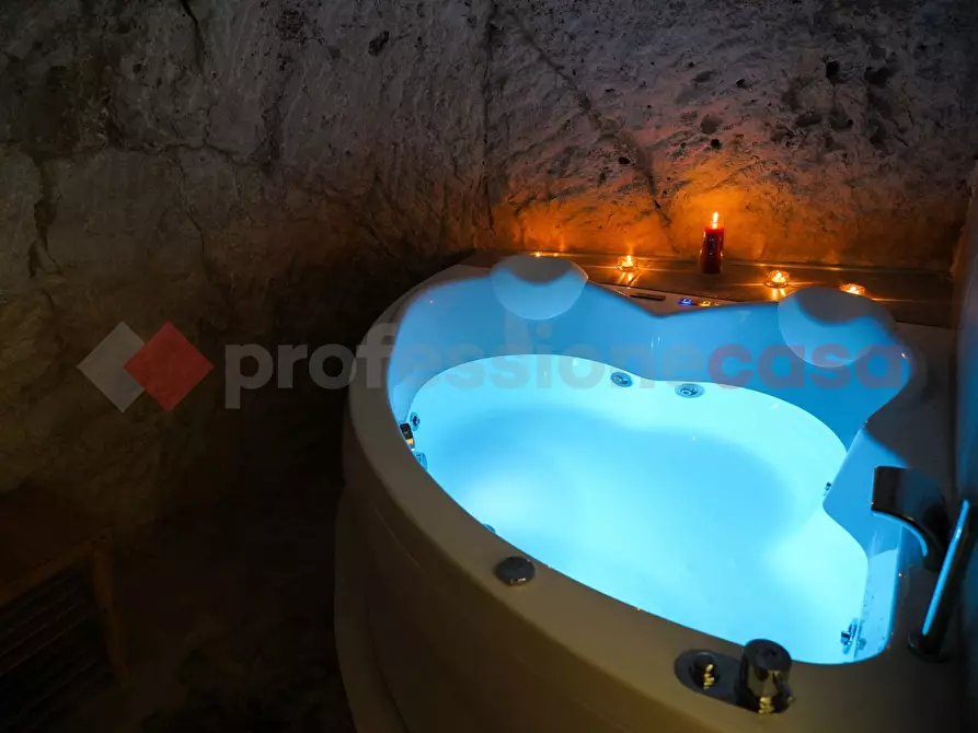 Immagine 37 di Casa indipendente in vendita  in Via Gennaro Maresca, 2 a Ostuni