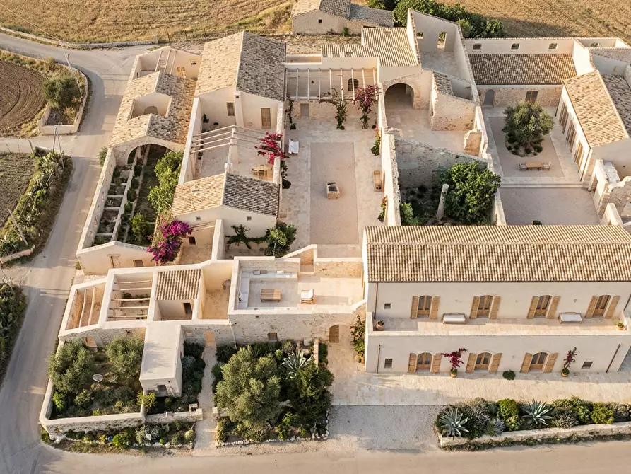 Immagine 10 di Rustico / casale in vendita  in Via Maucini, . a Pachino