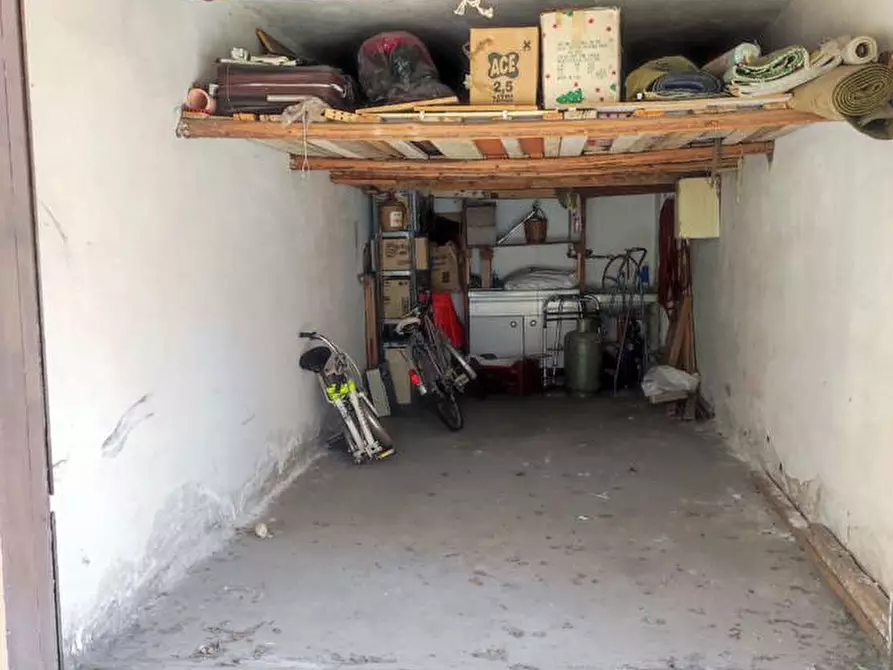 Immagine 3 di Box auto in vendita  in Via CIMABUE a San Severo