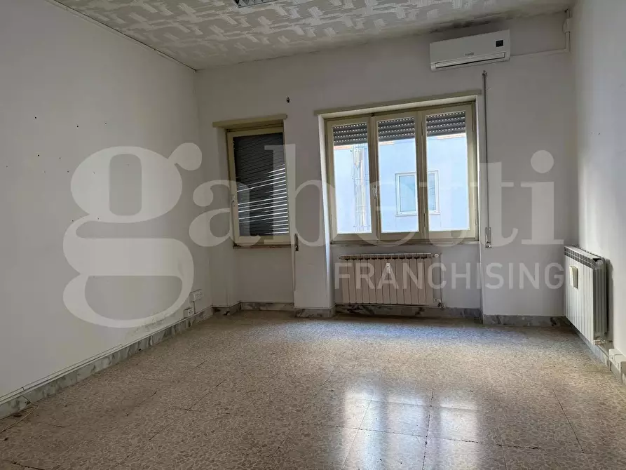 Immagine 24 di Ufficio in vendita  in Via dei salici, 65 a Rieti