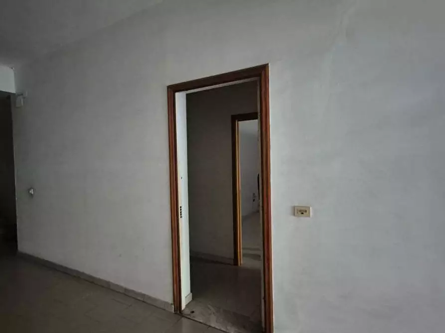 Immagine 12 di Negozio in vendita  in Via Vesuvio, 195 a Trecase