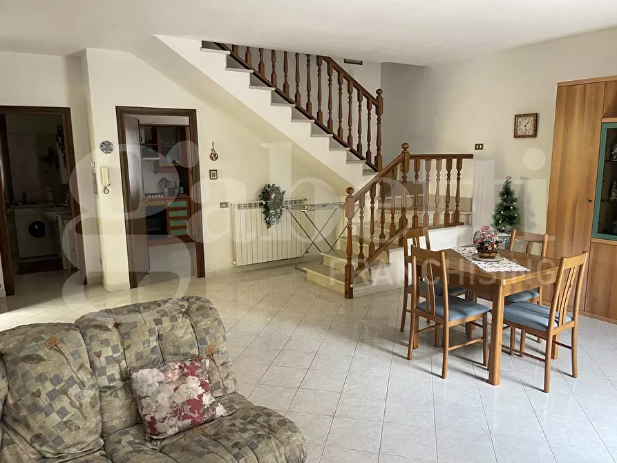 Immagine 19 di Casa bifamiliare in vendita  in Via XXIV MAGGIO, 00 a Bassano Romano