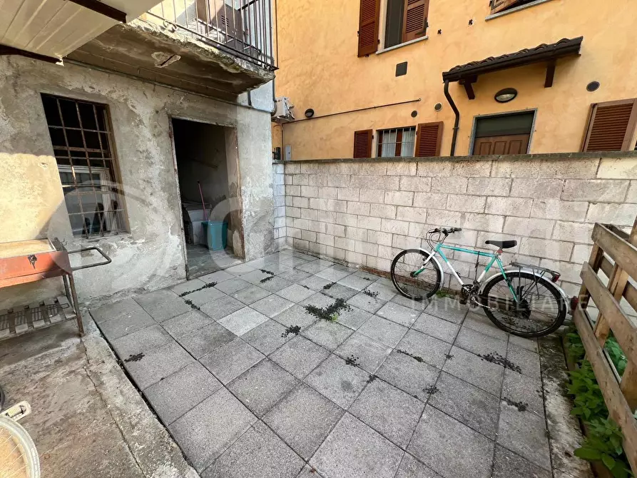 Immagine 21 di Appartamento in vendita  in Via EMILIA, 319 a Broni