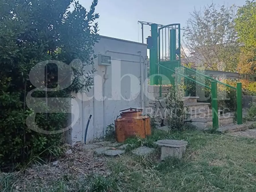 Immagine 10 di Terreno residenziale in vendita  in Via ROSSINI, SNC a Crispiano