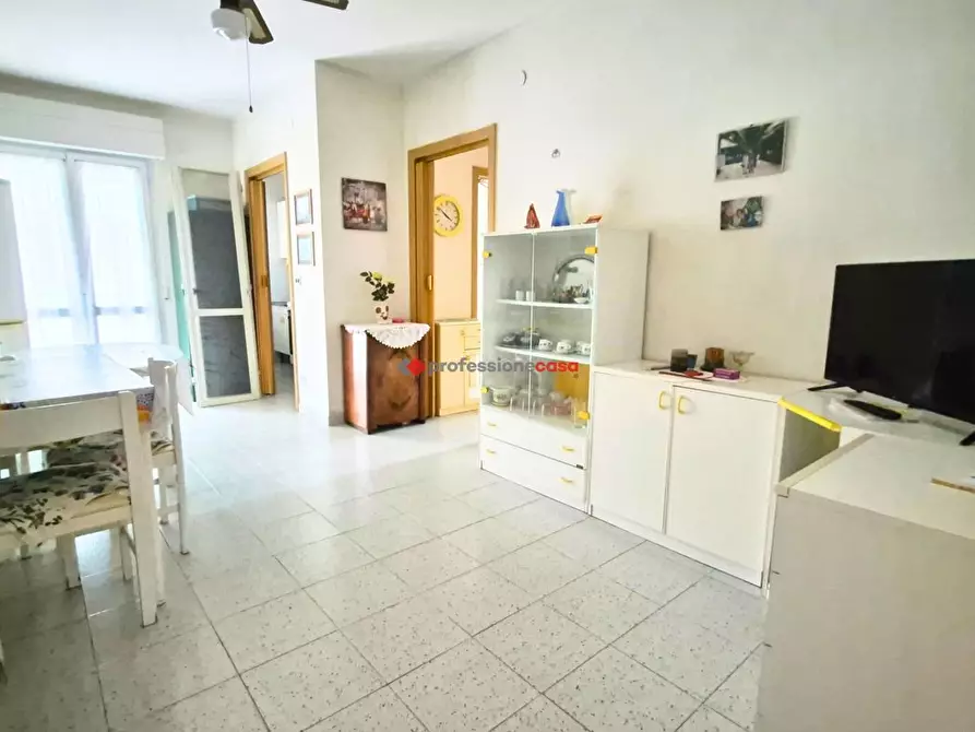 Immagine 3 di Appartamento in vendita  in Viale Marte, 55 a Lesina