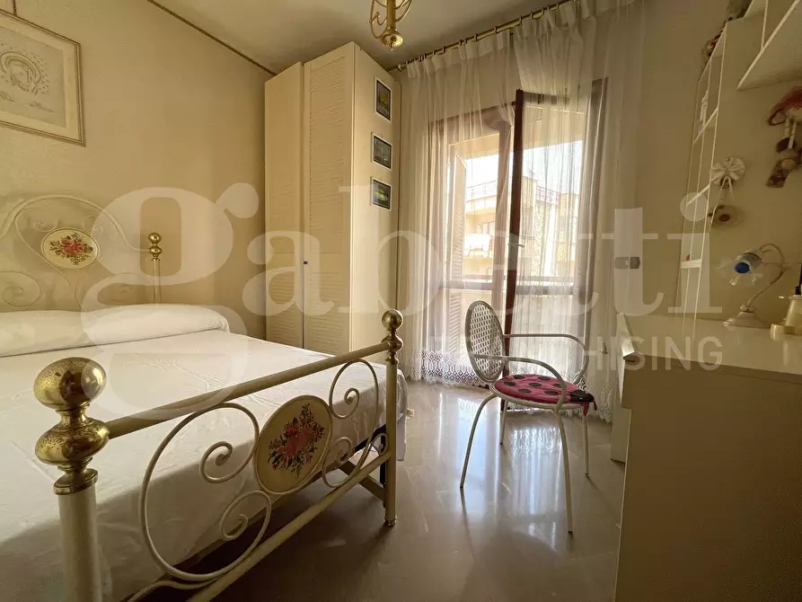 Immagine 41 di Casa trifamiliare in vendita  in Via Calegna, 51 a Gaeta