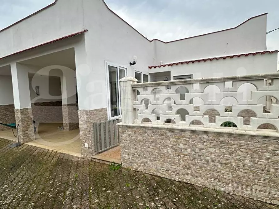 Immagine 3 di Casa trifamiliare in vendita  in Contrada Santa Caterina, sn a Ostuni