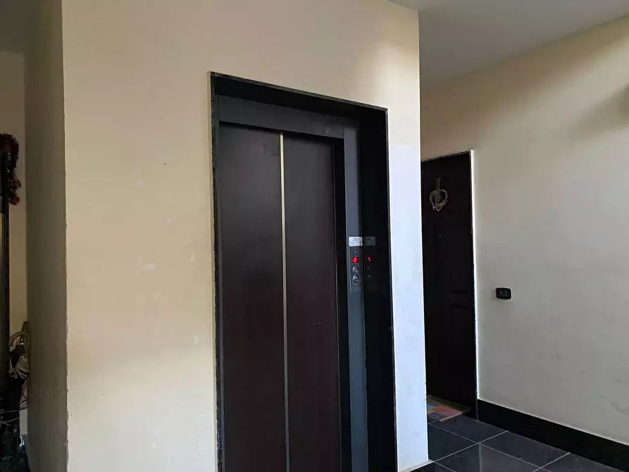 Immagine 4 di Appartamento in vendita  in Via Onorevole Ignazio Caruso, 44 a Acerra