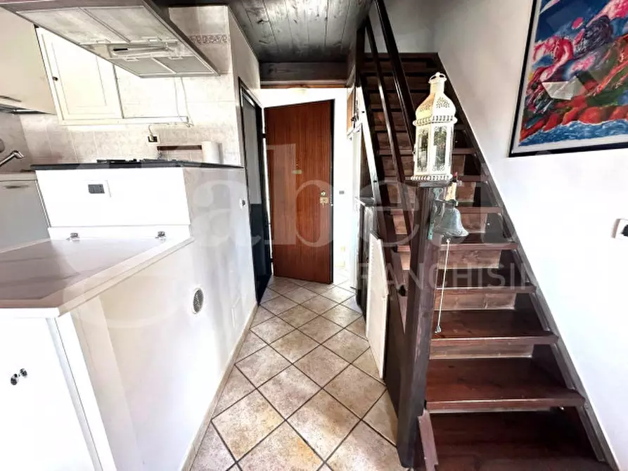 Immagine 9 di Appartamento in vendita  in Via Pertica a Finale Ligure